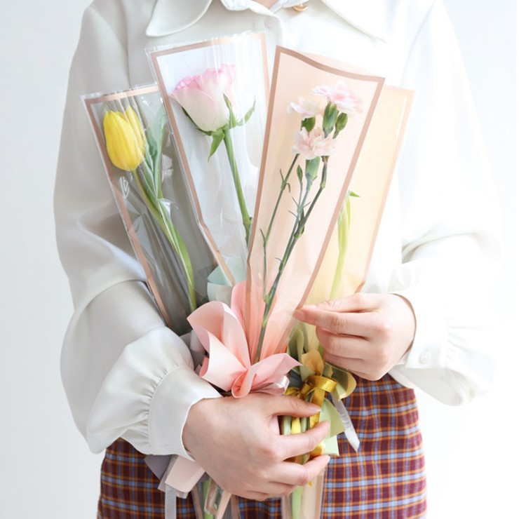 Flower packaging sleeve with simple frame and gold border single branch and multi branch bag